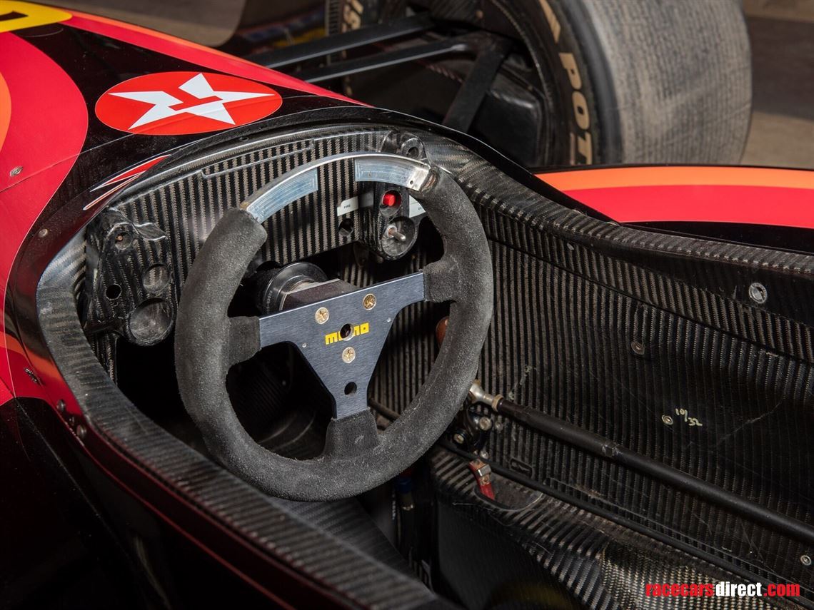 2000-lola-ford-b2k00-hu09