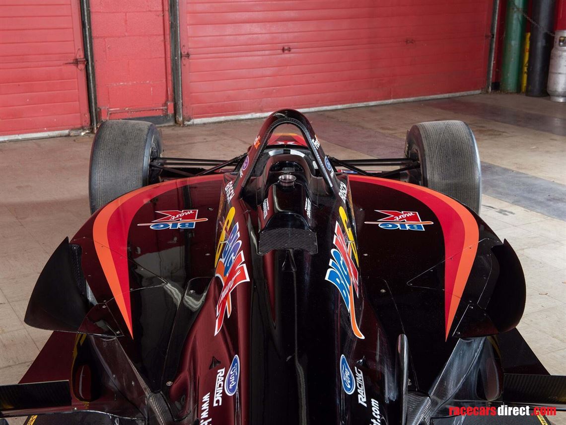 2000-lola-ford-b2k00-hu09