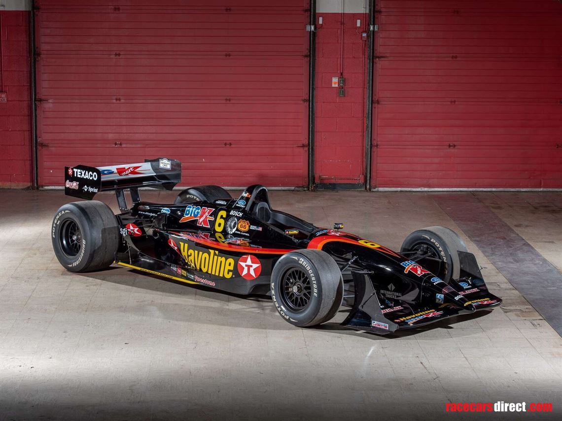 2000-lola-ford-b2k00-hu-03