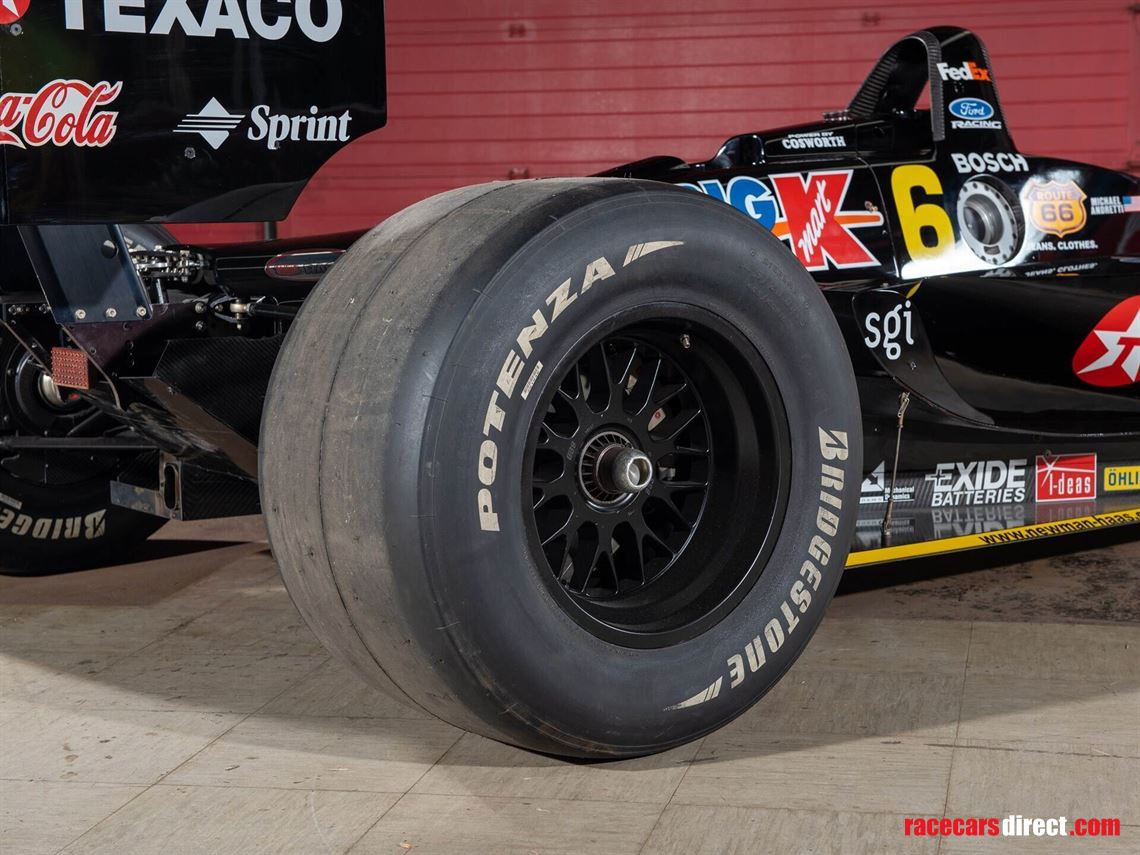 2000-lola-ford-b2k00-hu-03