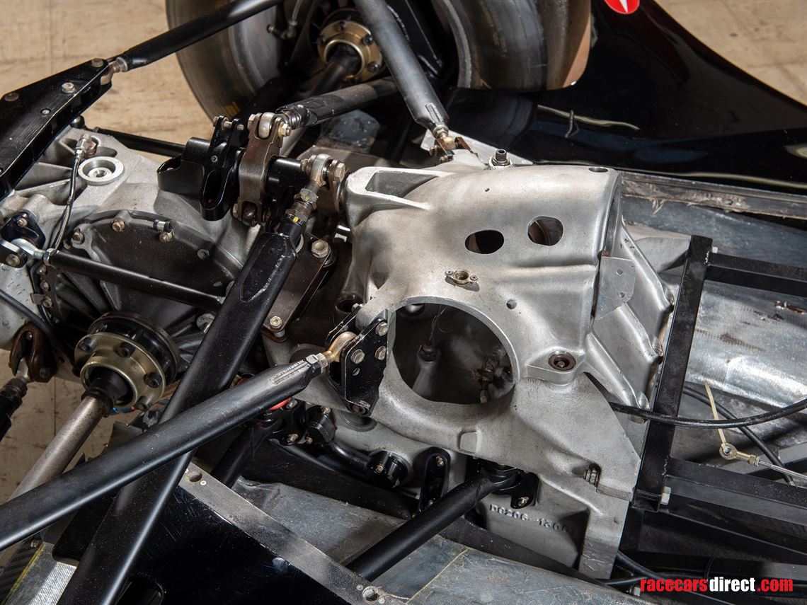 1992-lola-ford-cosworth-t9200-hu19