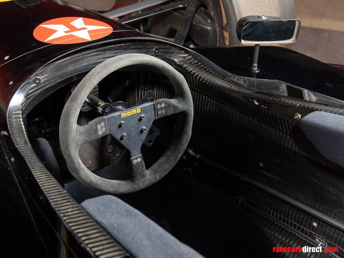 2001-lola-toyota-b0100-hu09