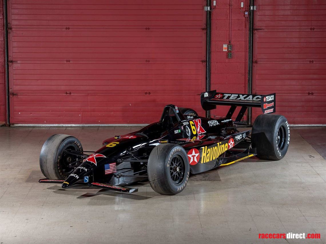 2001-lola-toyota-b0100-hu16