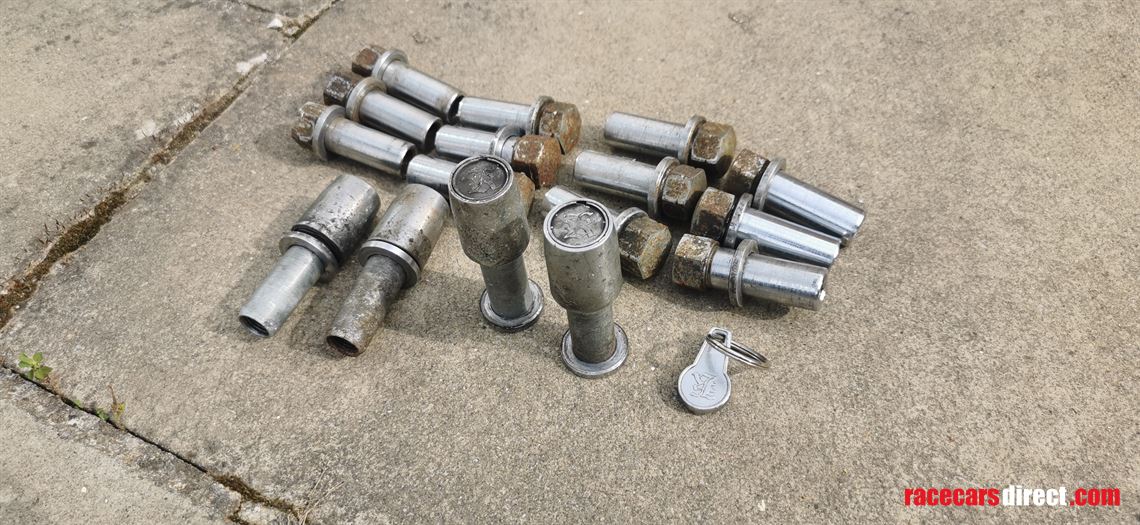 revolution-3-piece-split-wheels-postage-avail