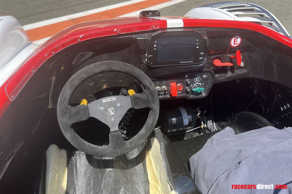 radical-sr8-almost-new