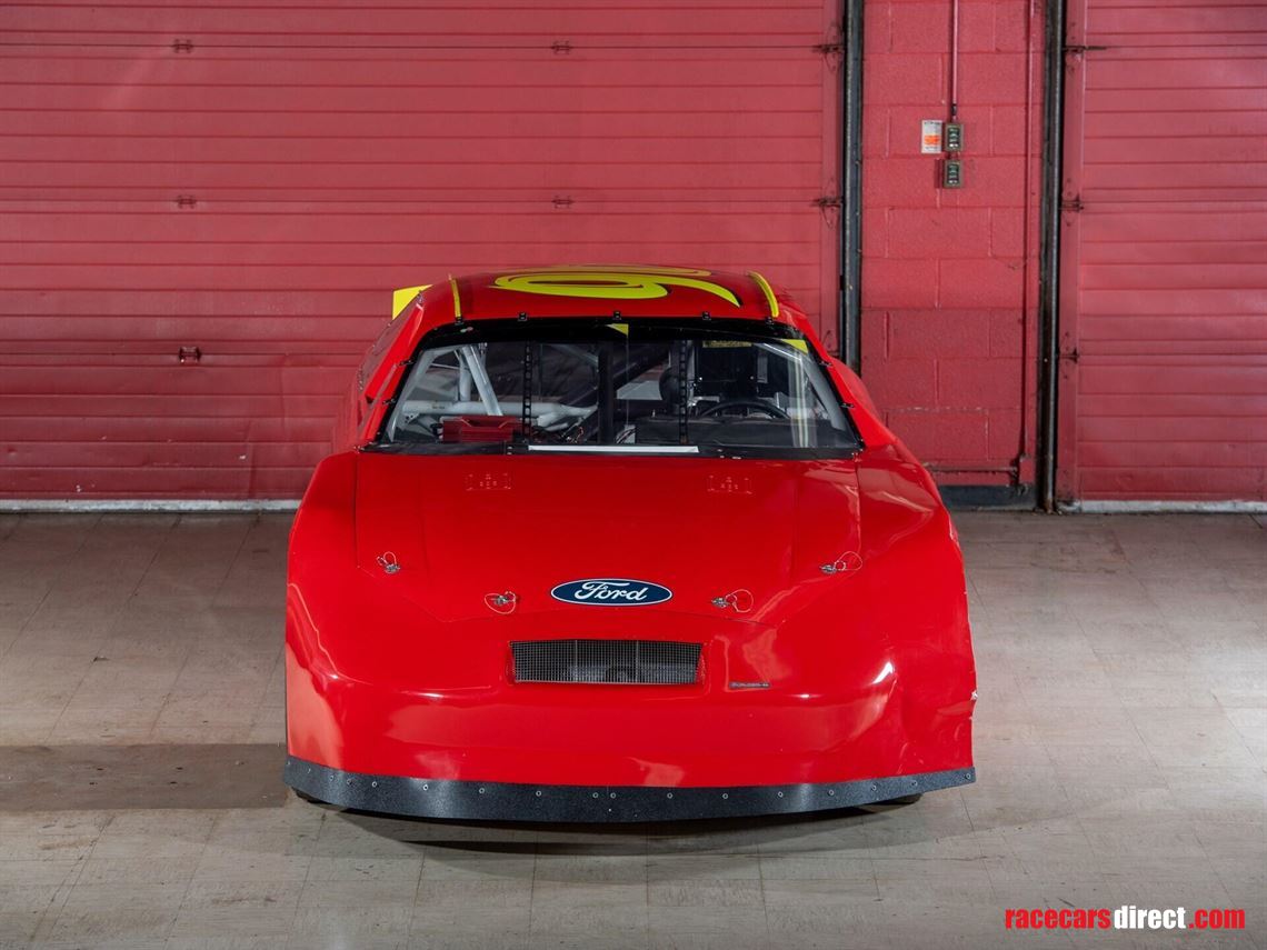 2007-ford-fusion-nascar