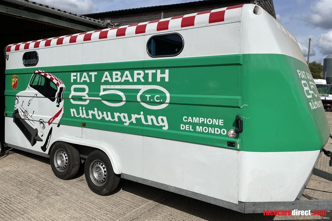 dastle-16ft-racebox-2004-with-awning