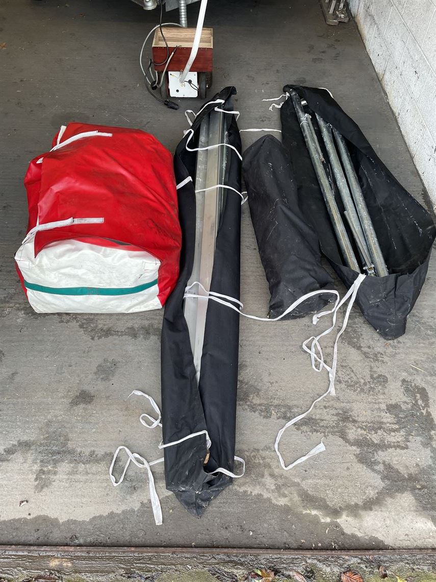 dastle-16ft-racebox-2004-with-awning