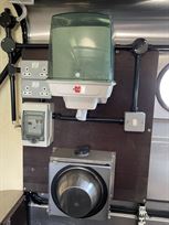 dastle-16ft-racebox-2004-with-awning