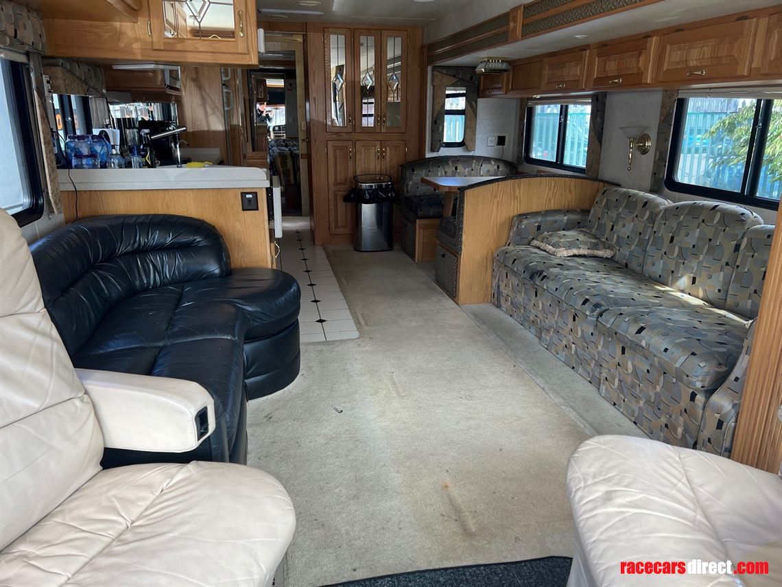 40ft-newmar-dutch-star-diesel-motorhome