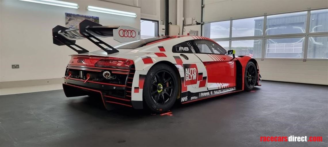 balfe-motorsport-audi-r8-gt3-evo-11