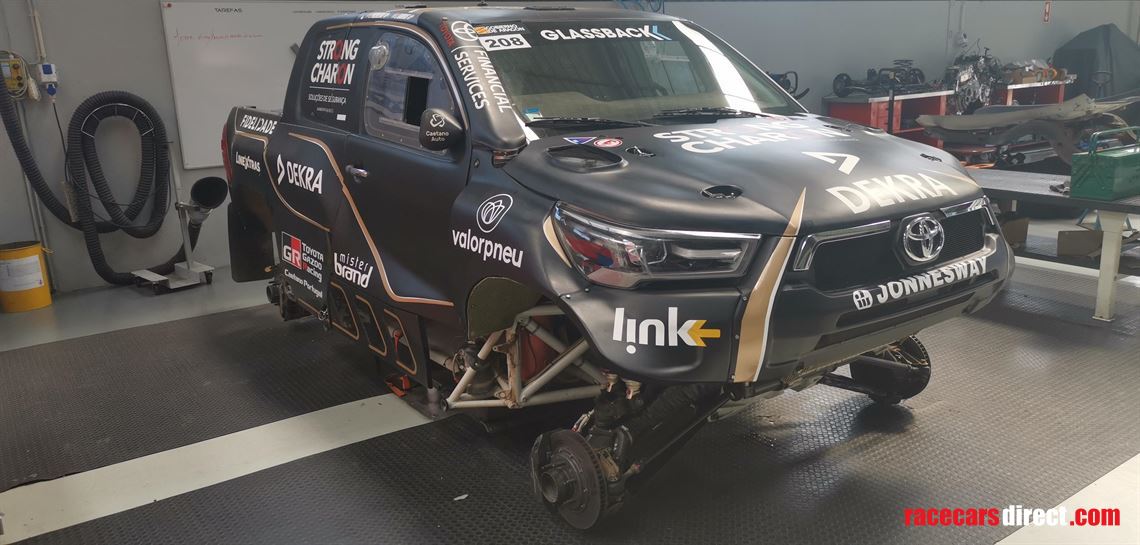 toyota-hilux-overdrive