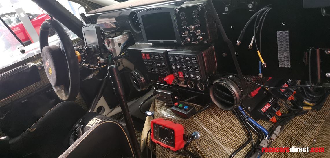 toyota-hilux-overdrive