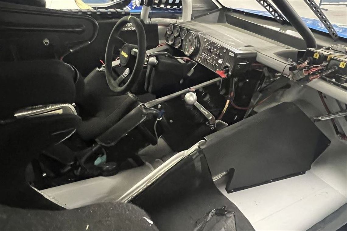 2013-toyota-camry-nascar