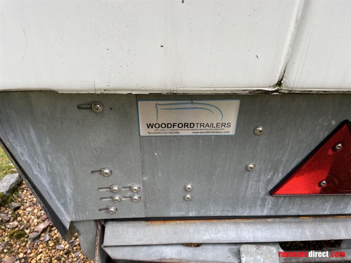 woodfood-r300-extra-wide-trailer-2011