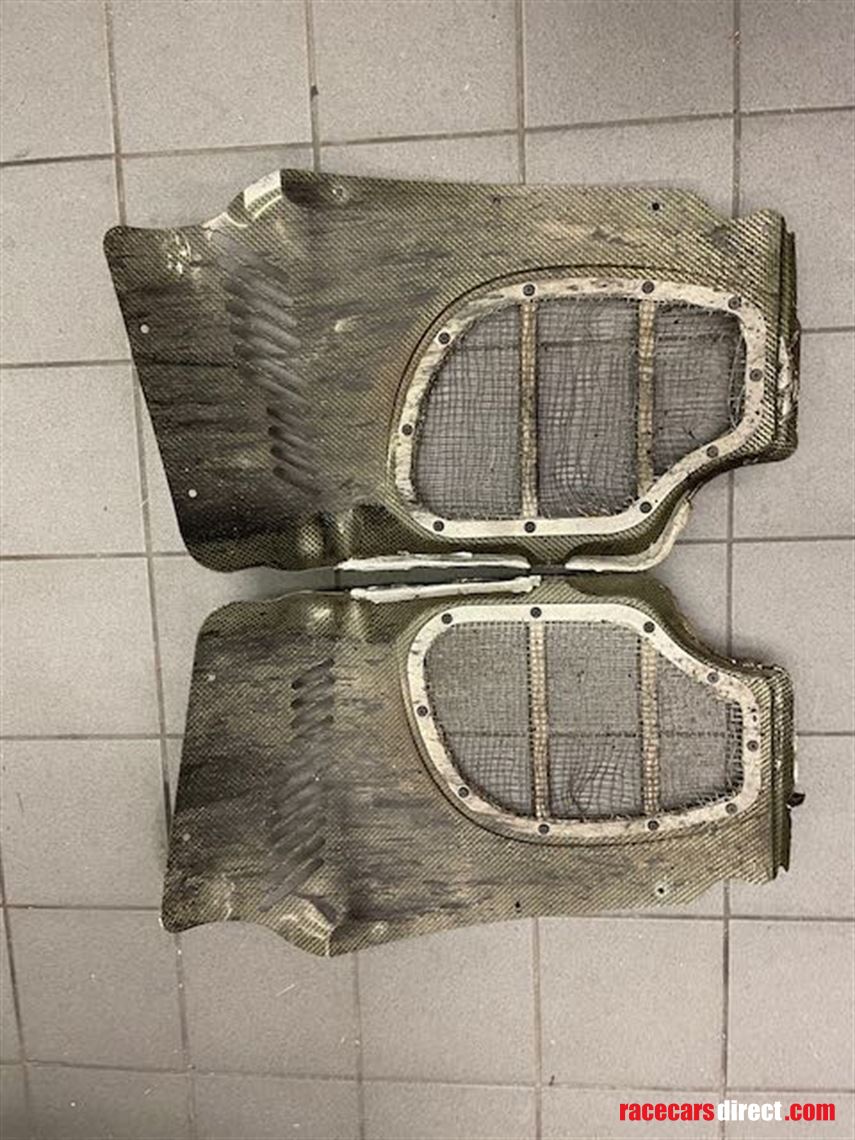 porsche-gt3-cup-991-gen-2-front-mufflers