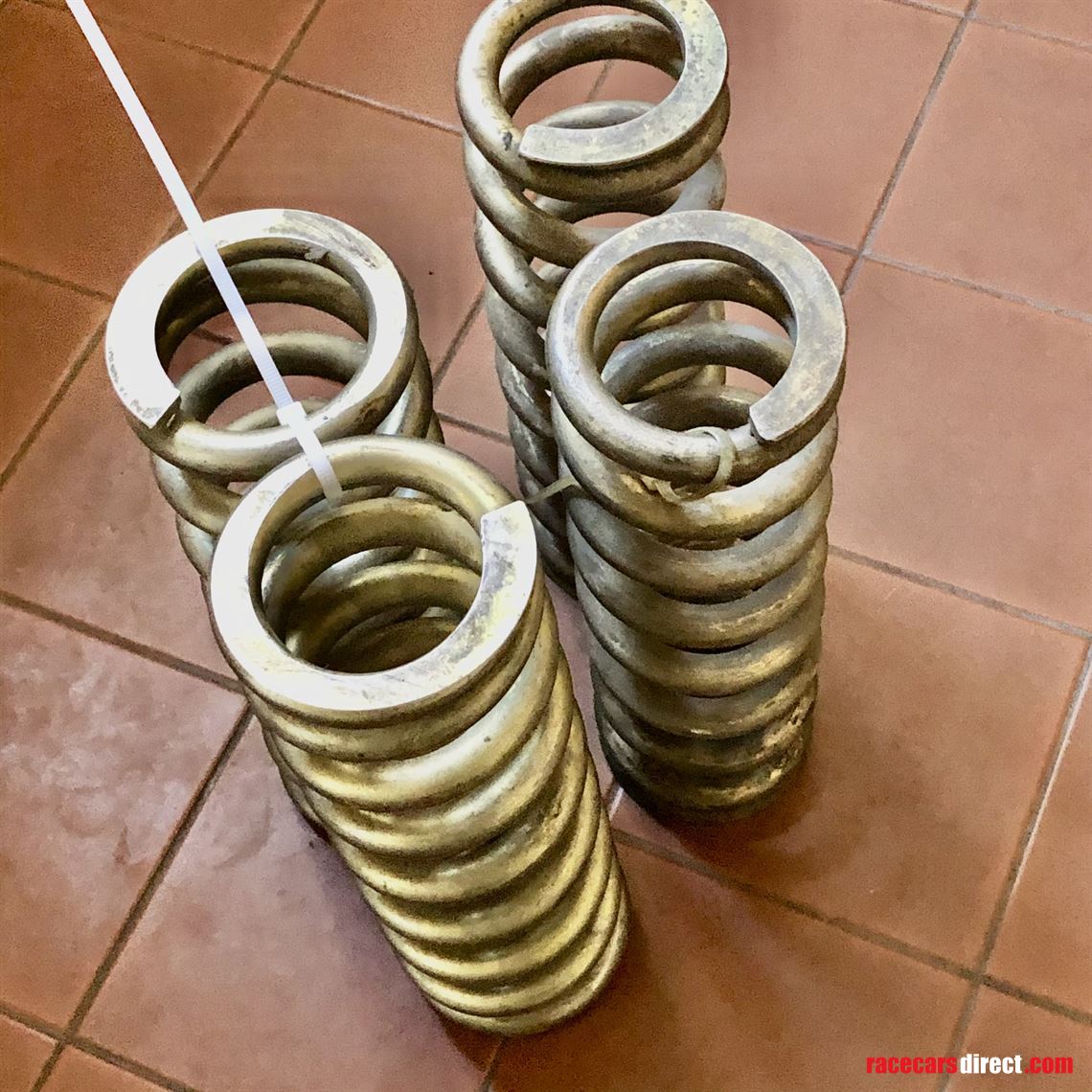 4-titanium-110x225---400425lb-springs--bmw-m1