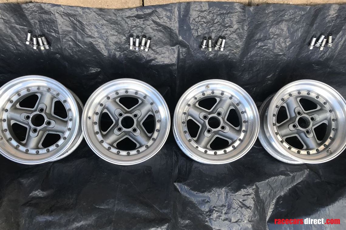 revolution-split-rim-wheels