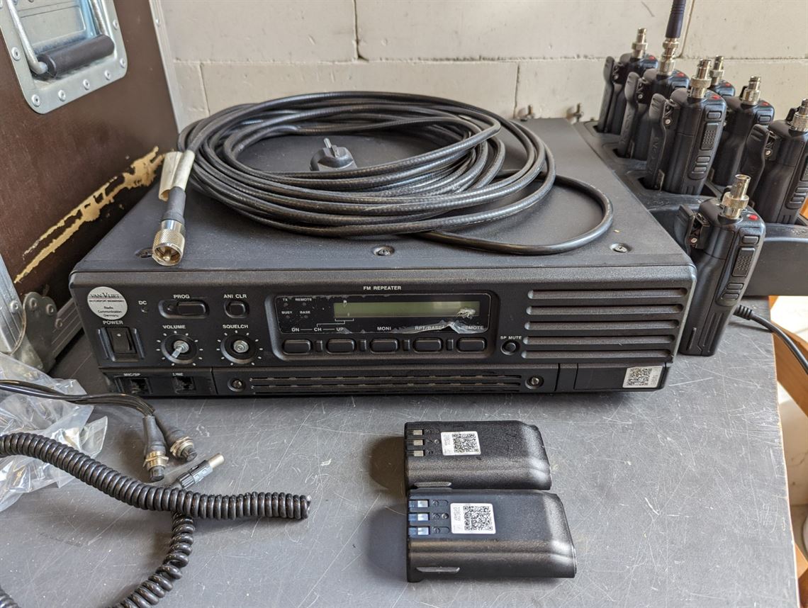 complete-communication-kit-for-2-cars