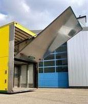 race-trailer---3-cars-living-space-option