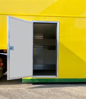 race-trailer---3-cars-living-space-option