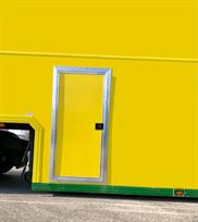 race-trailer---3-cars-living-space-option