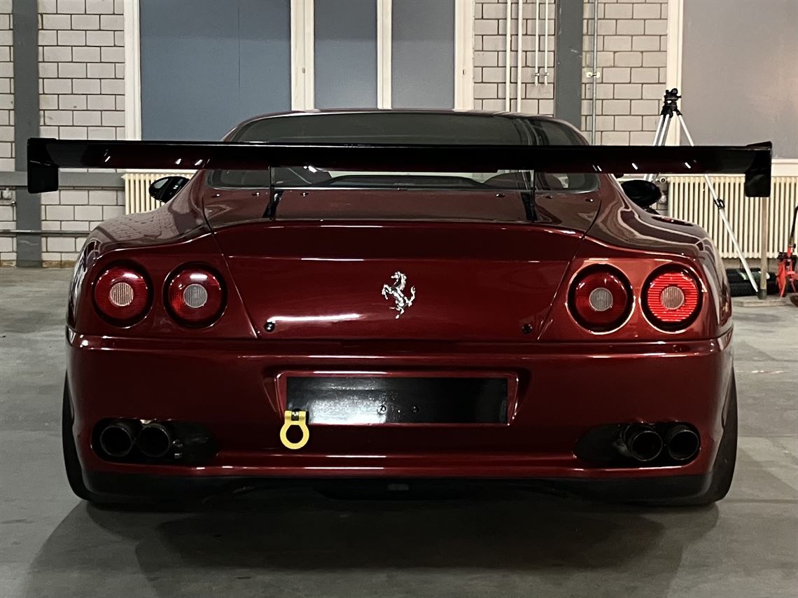 ferrari-550-maranello