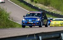 renault-clio-182-race-car