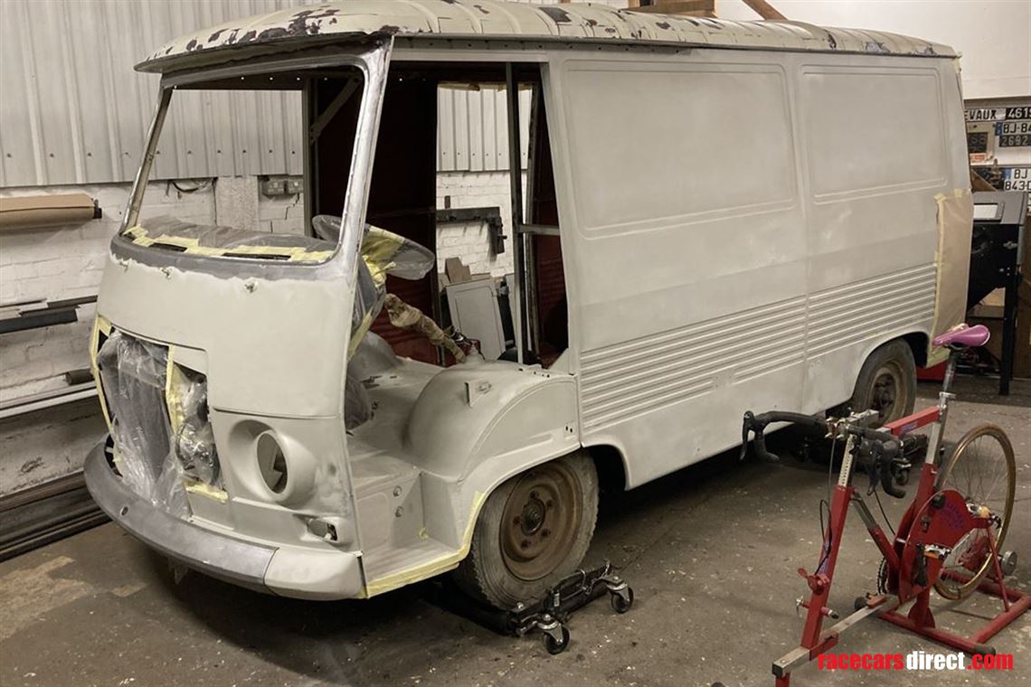 peugeot-j7---1968---race-support-van