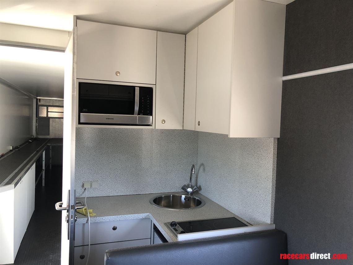 de-rema-semi-trailer-for-the-transport-of-com