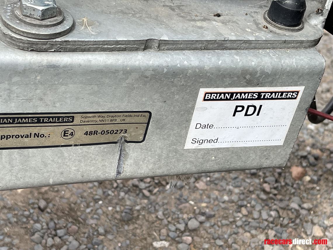 2018-brian-james-race-shuttle-3-tiltbed-elect