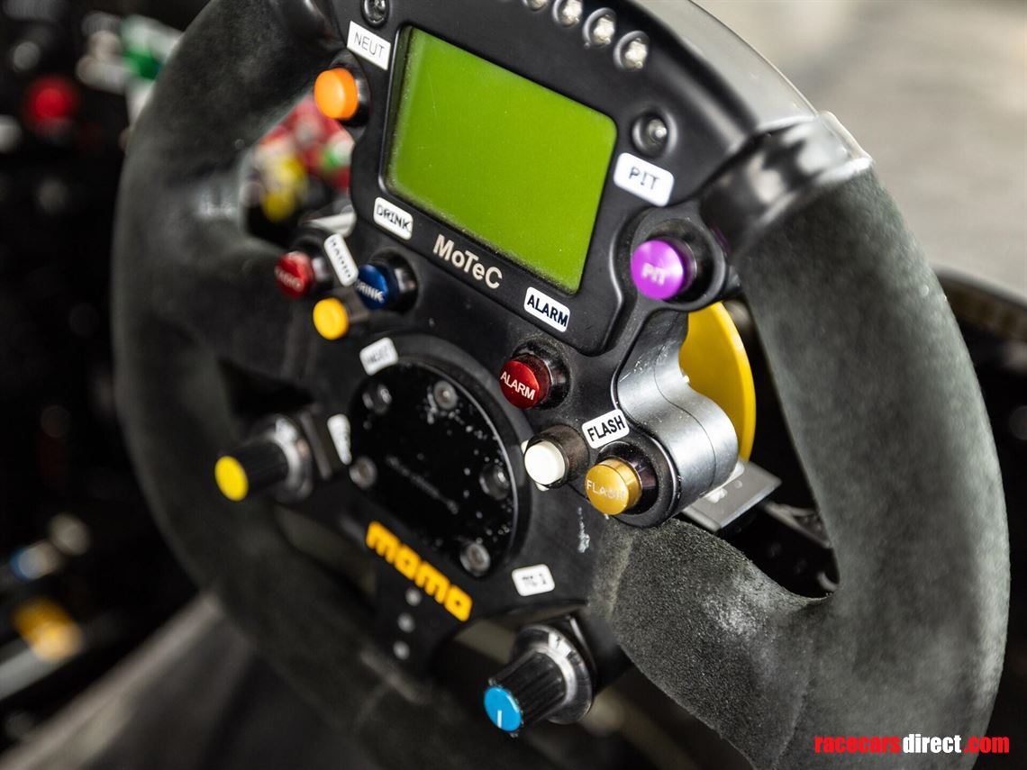 2011-lola-b1183---hu05