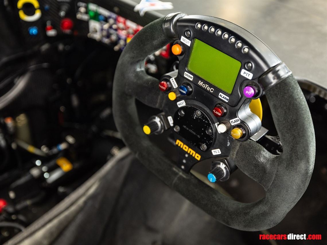 2011-lola-b1183---hu05