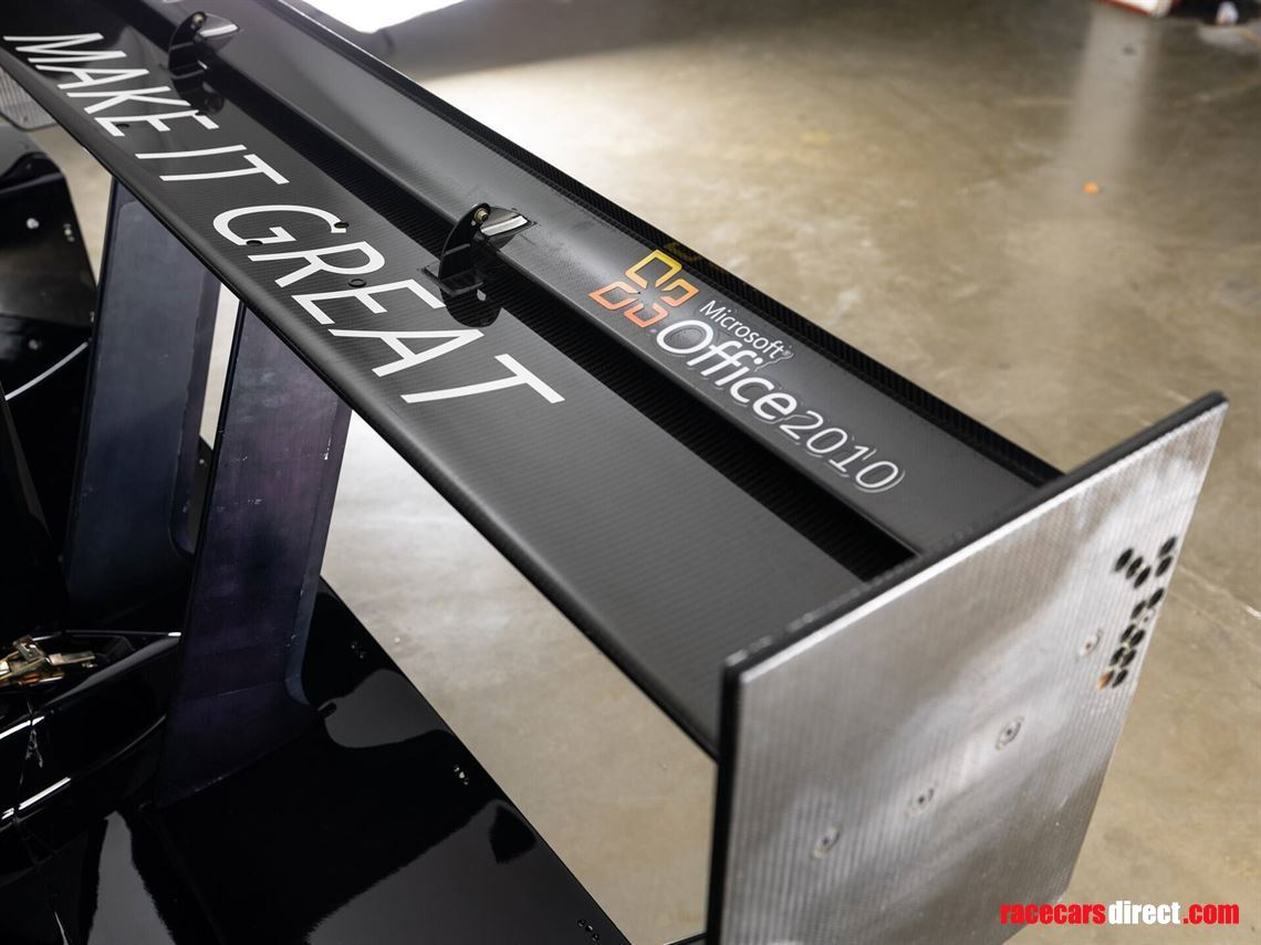 2011-lola-b1183---hu05