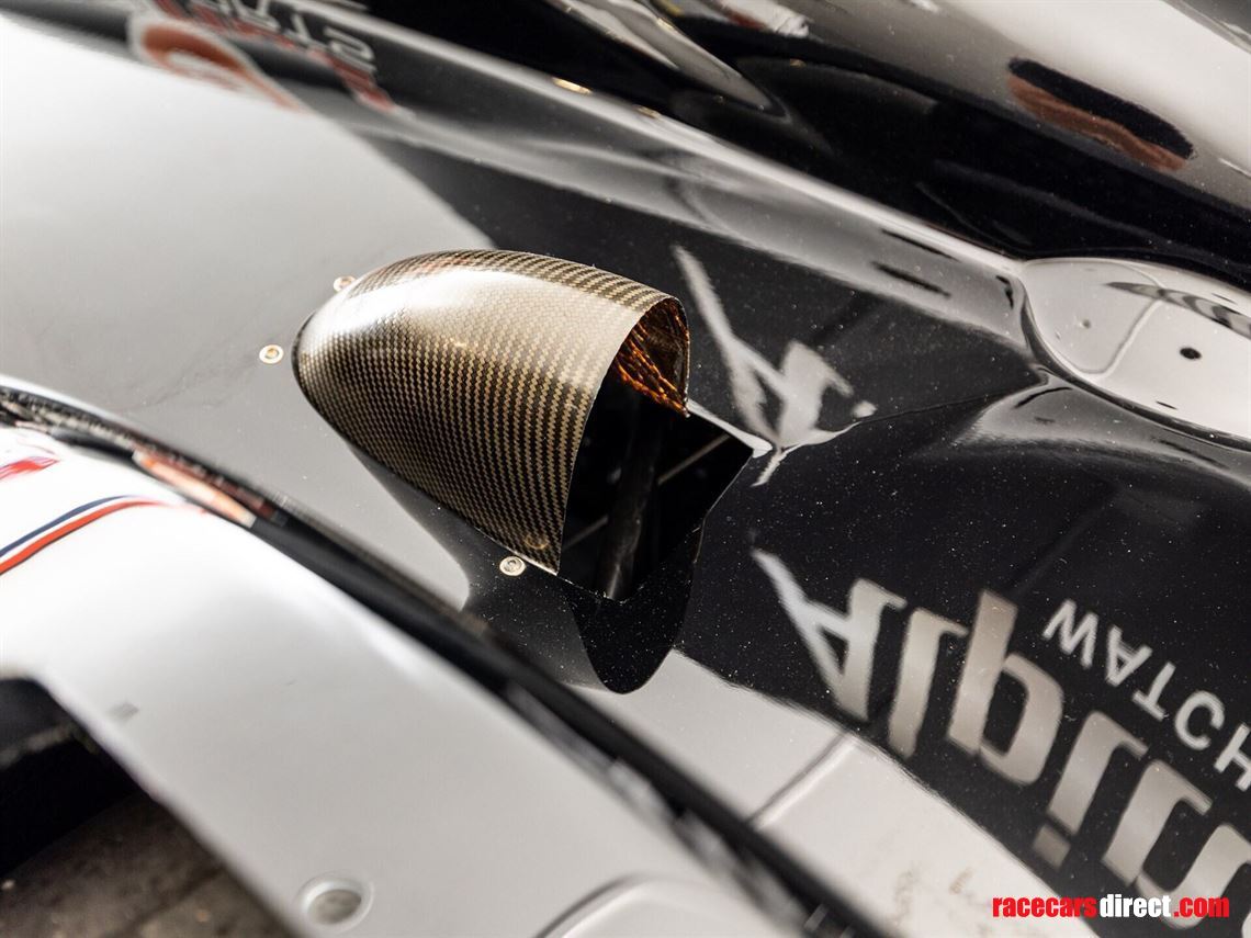 2011-lola-b1183---hu05