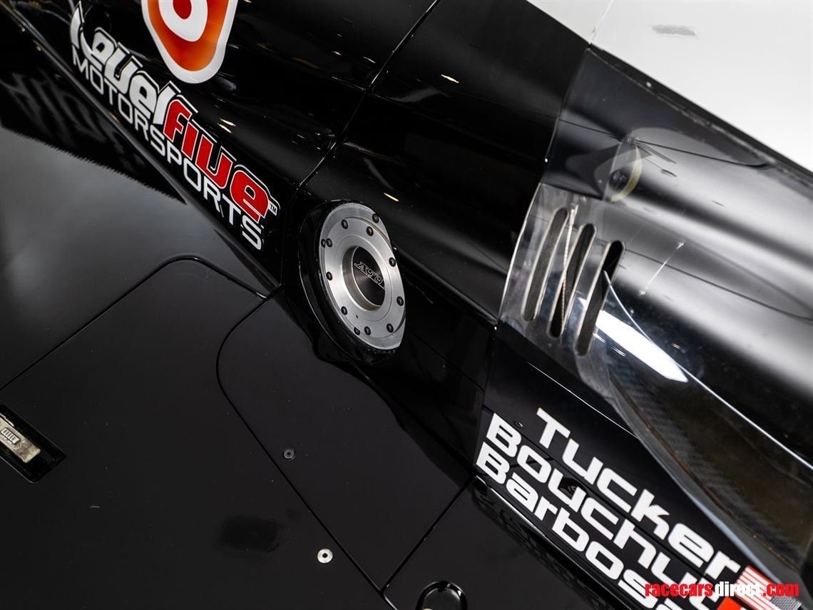 2011-lola-b1183---hu05