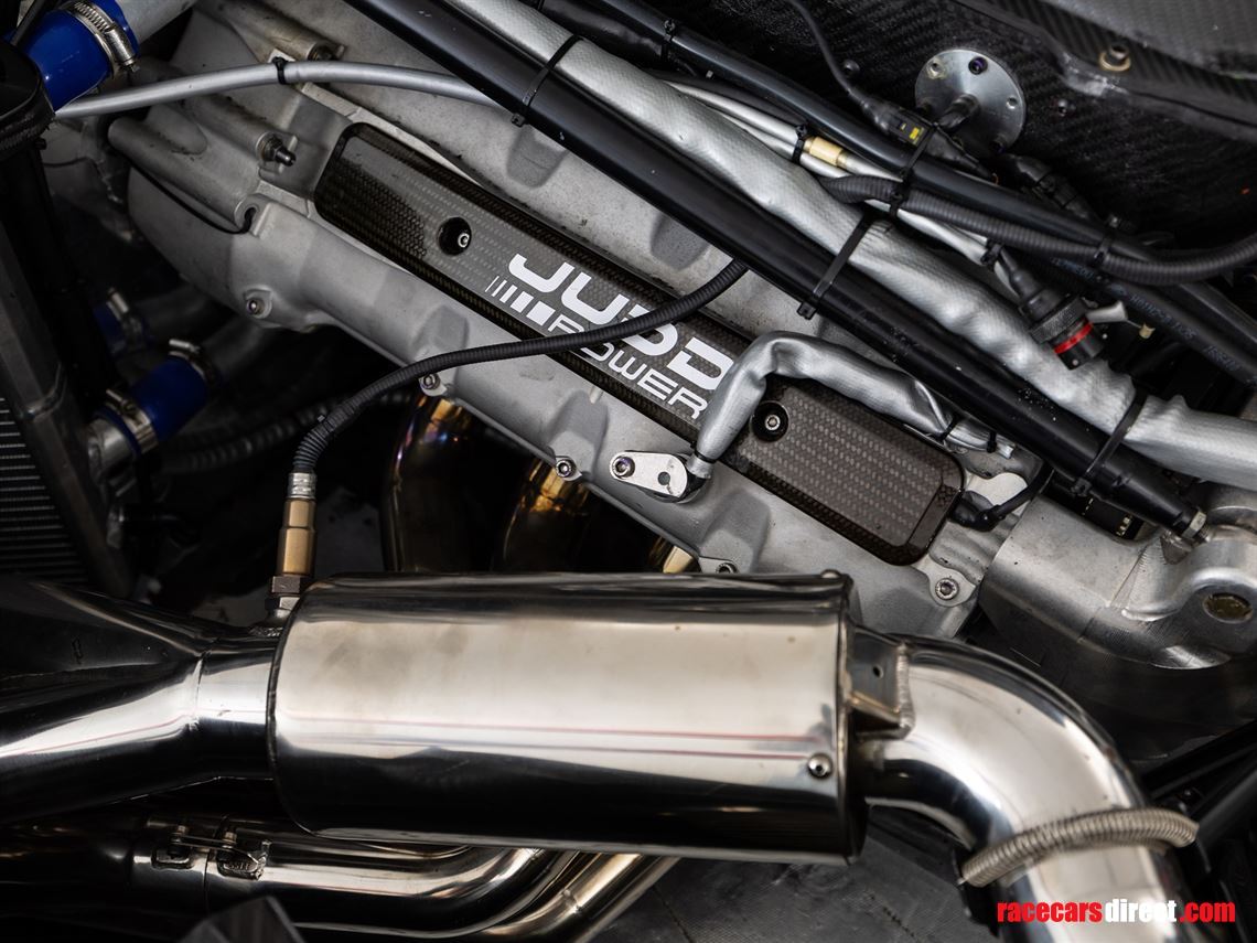 2011-lola-b1183---hu05