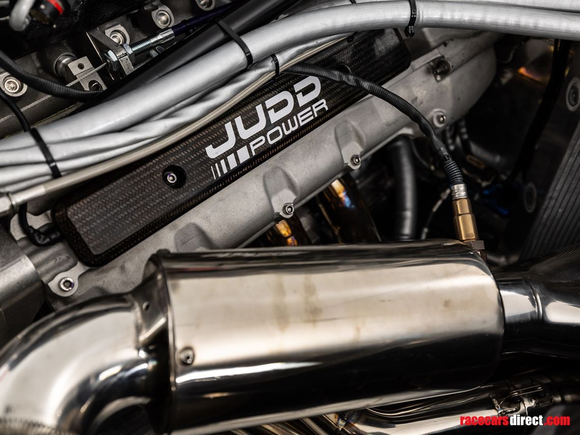 2011-lola-b1183---hu05