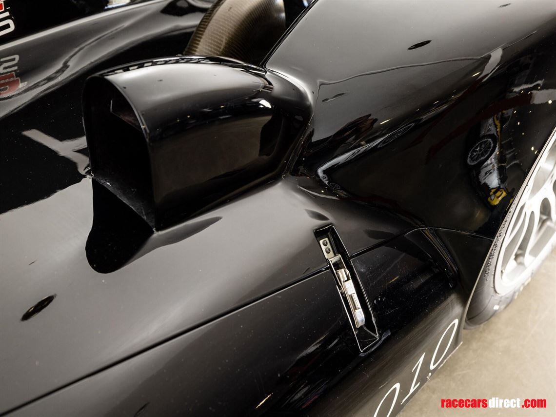 2011-lola-b1183---hu05