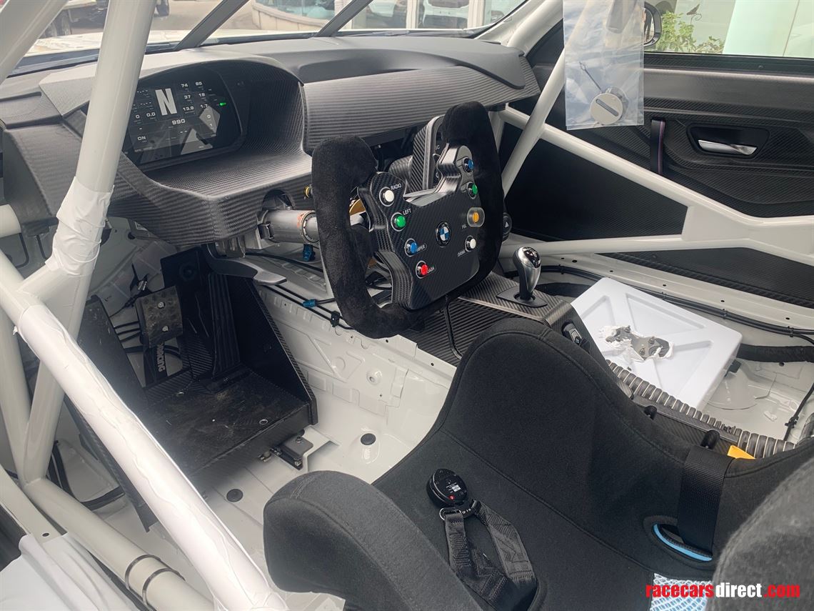 bmw-m4-gt4-evo---low-mileage-perfect-conditio