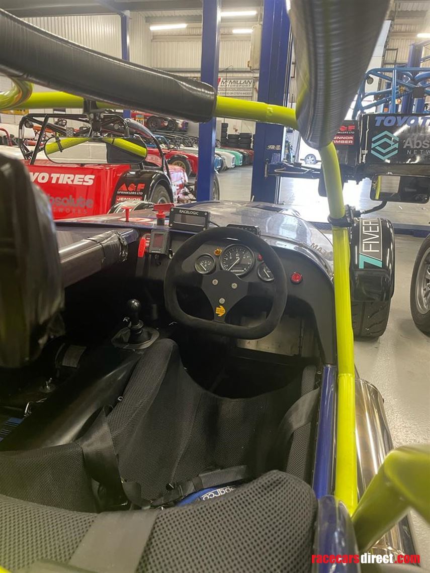 caterham-420r-race-car