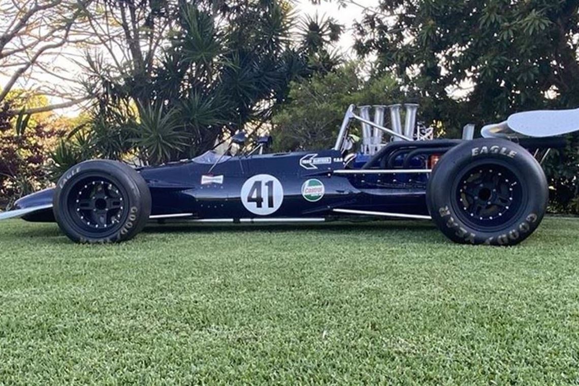 f5000-surtees-ts5-a-10