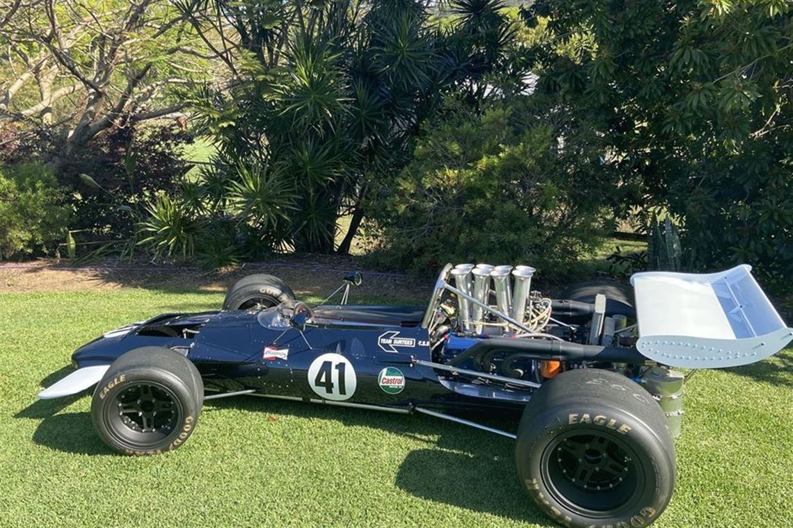 f5000-surtees-ts5-a-10