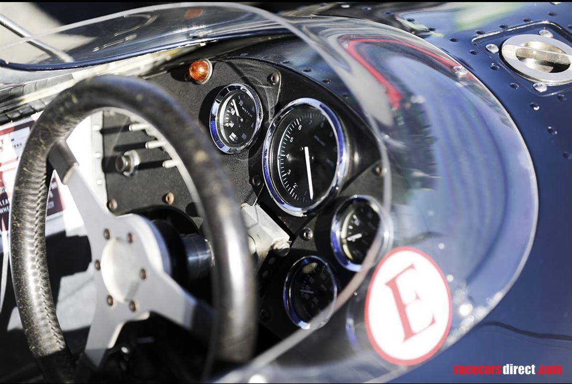 f5000-surtees-ts5-a-10