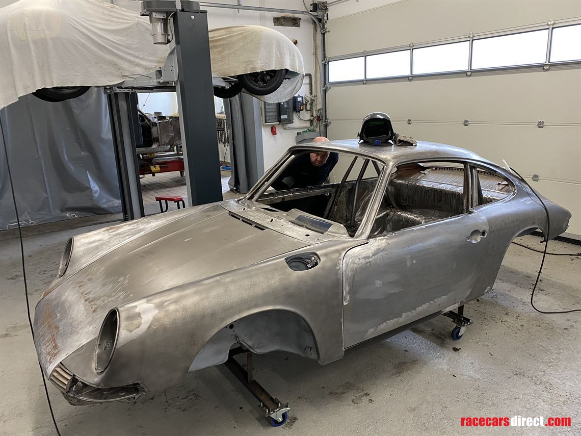 porsche-911-1965-racecar-20liter