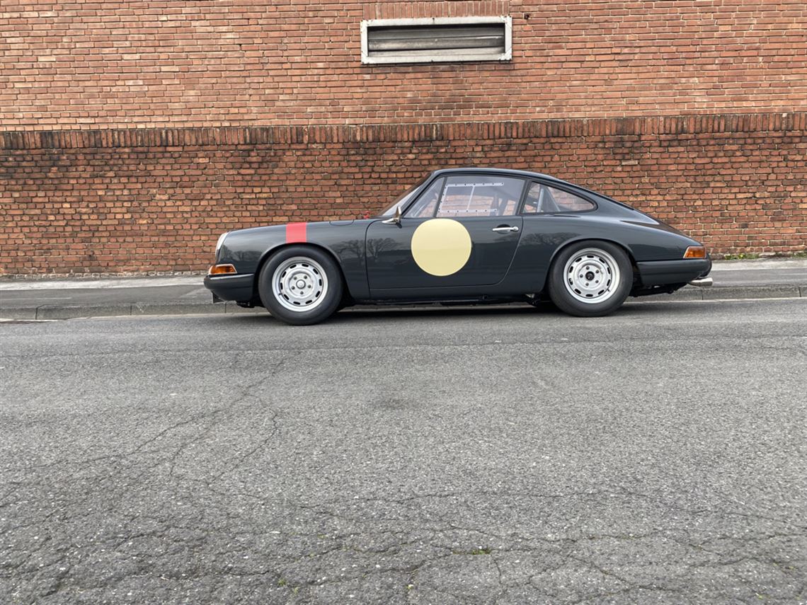 porsche-911-1965-racecar-20liter