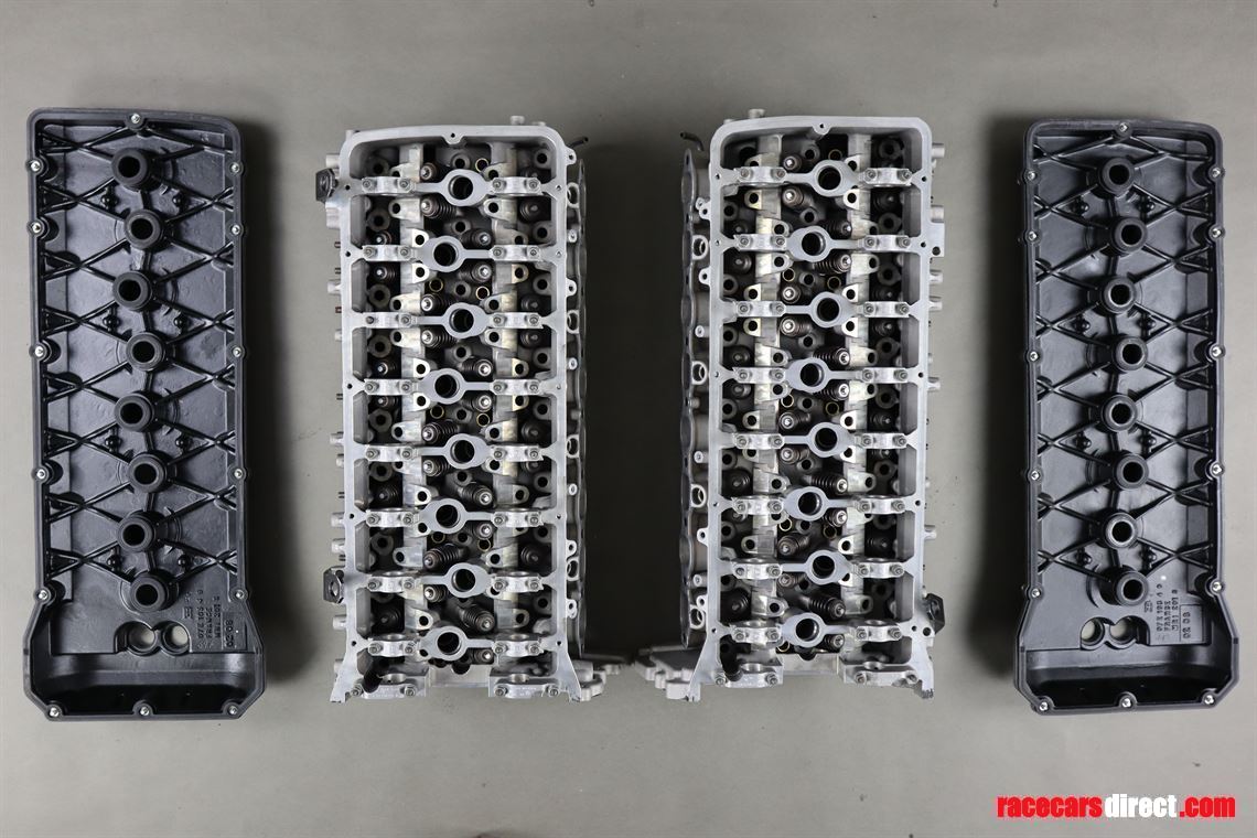 bugatti-veyron-w16-cylinder-heads