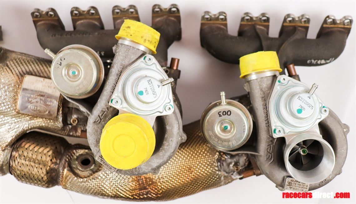 bugatti-veyron-exhaust-manifold-with-4-turbos