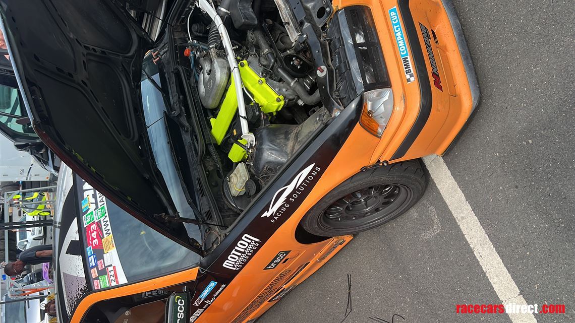 bmw-compact-cup-race-car