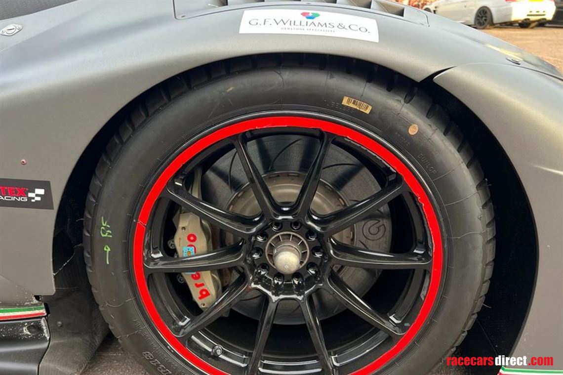 lamborghini-huracan-gt3